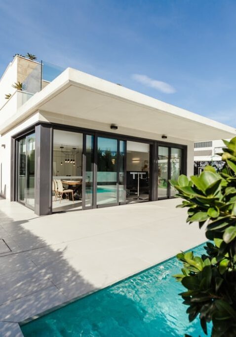 photo-1512917774080-9991f1c4c750